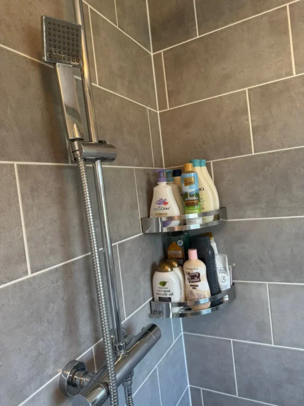Shower tiles & fittings