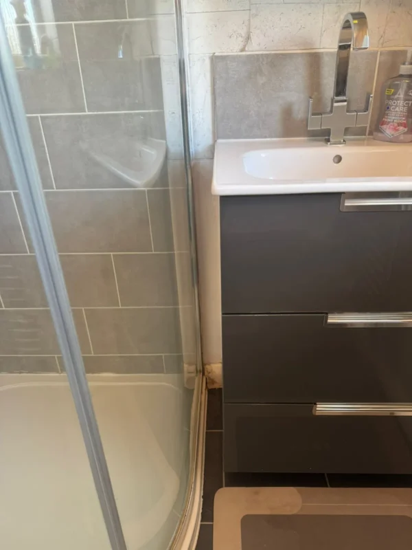 Vanity unit & basin